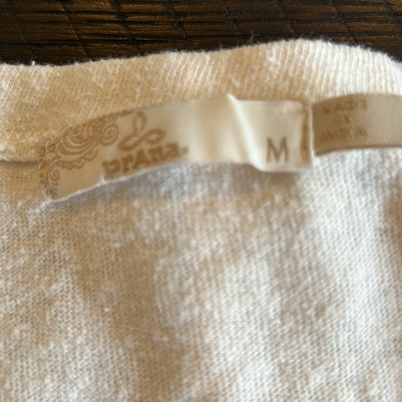 Prana Women’s Long Sleeve T-shirt - Picture 3 of 5